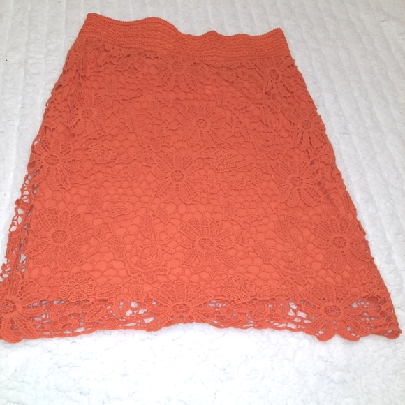 Orange lace midi skirt with lining - Picture 9 of 11